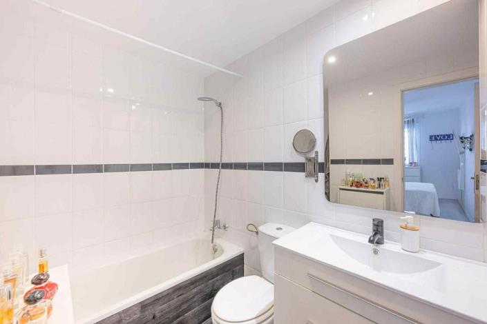 Image No.13-Appartement de 2 chambres à vendre à Casares