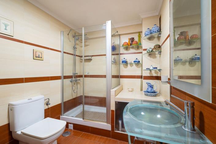 Image No.14-2 Bed Apartment for sale