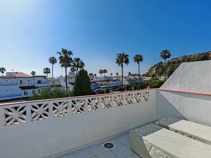 Image No.5-3 Bed Townhouse for sale