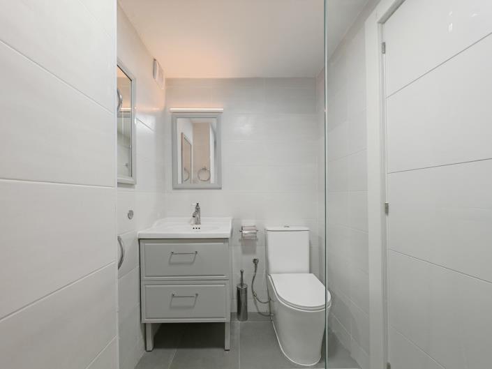 Image No.19-3 Bed Townhouse for sale