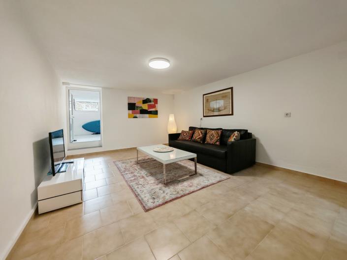 Image No.14-3 Bed Townhouse for sale