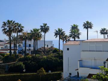 33-f37a7fab00fce6ff6b895520b67d6d6d