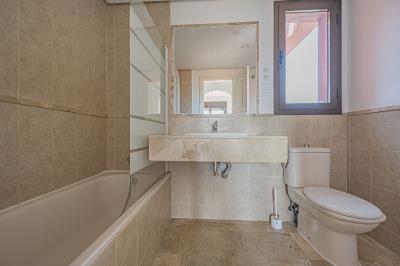 27-778e659b5066574812f492fef11bd546