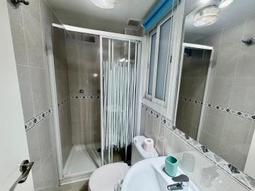 10-bb915d1cb19341576dcdc994b81ab9c5