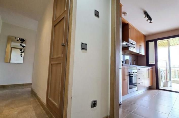 Image No.5-Appartement de 2 chambres à vendre à Estepona