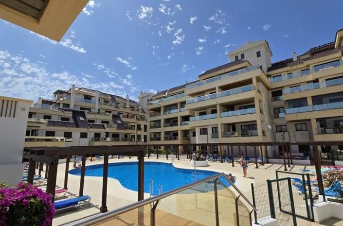 Image No.22-Appartement de 2 chambres à vendre à Estepona