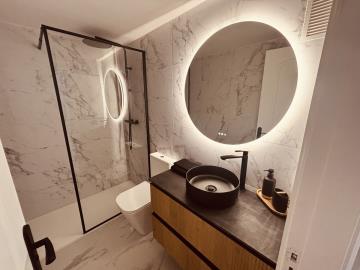 12-53013098fcab6c38b1379cd33298e050