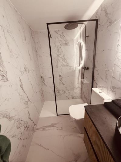 Image No.18-2 Bed Apartment for sale