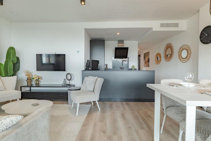 Image No.11-3 Bed Apartment for sale