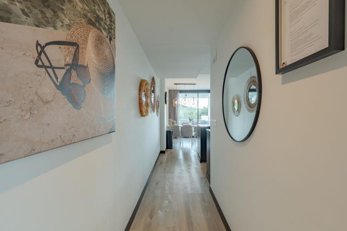 Image No.15-3 Bed Apartment for sale