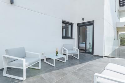 28-ef19a2c59920e2e087cd278a51b6dbf8