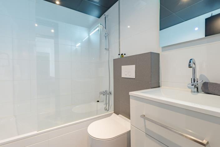 Image No.19-3 Bed Apartment for sale