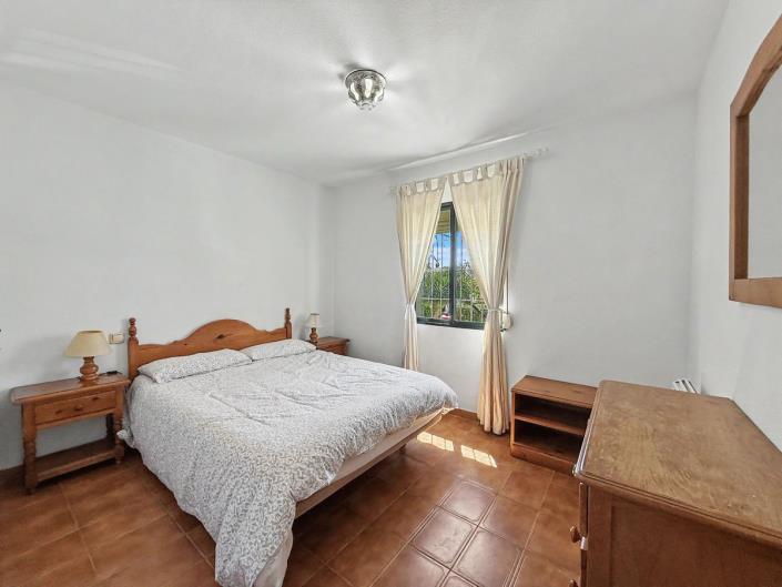 Image No.9-3 Bed Townhouse for sale