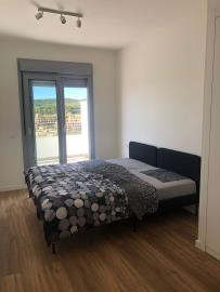 26-c684a62c9f160a1f90904dd925da0645