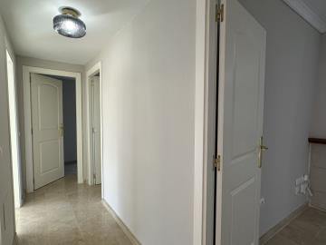 11-20939a0134ad724a8cb2a801094d15a4