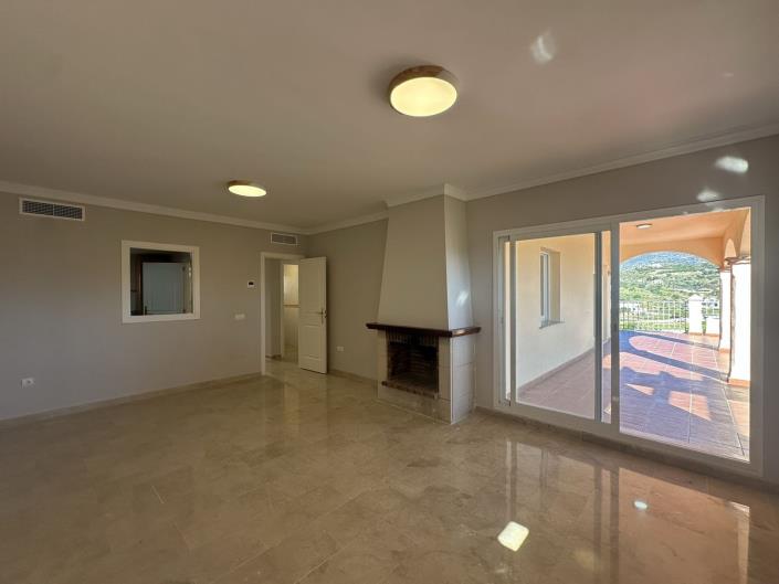 Image No.5-3 Bed Penthouse for sale