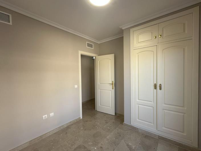 Image No.18-3 Bed Penthouse for sale