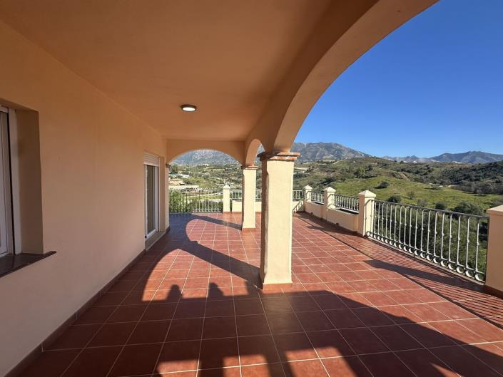 Image No.35-3 Bed Penthouse for sale