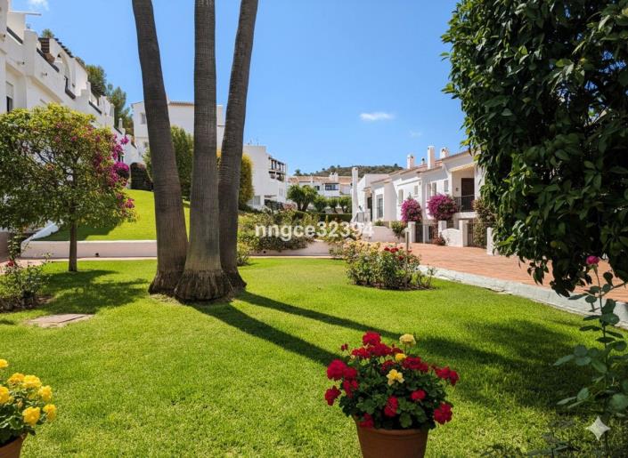 Image No.15-3 Bed Apartment for sale