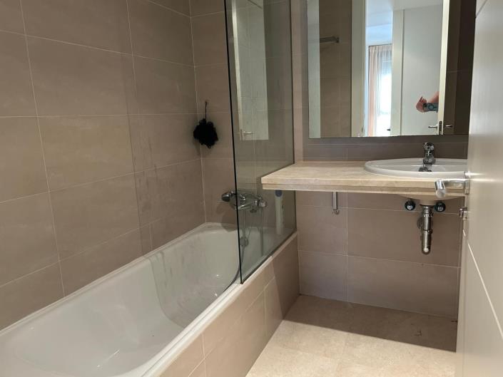 Image No.11-3 Bed Apartment for sale