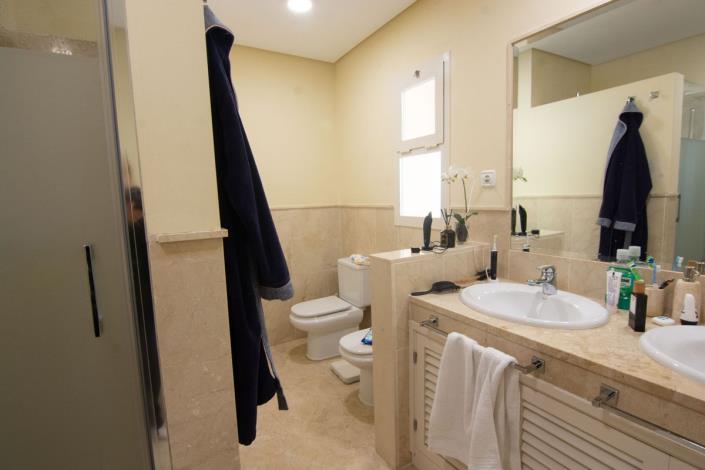 Image No.11-2 Bed Apartment for sale