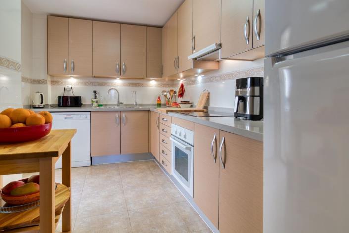 Image No.10-2 Bed Apartment for sale