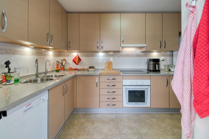 Image No.11-2 Bed Apartment for sale