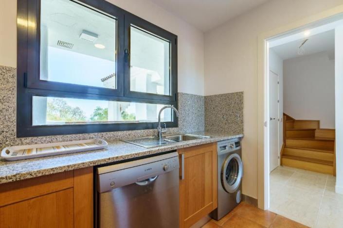 Image No.7-2 Bed Apartment for sale