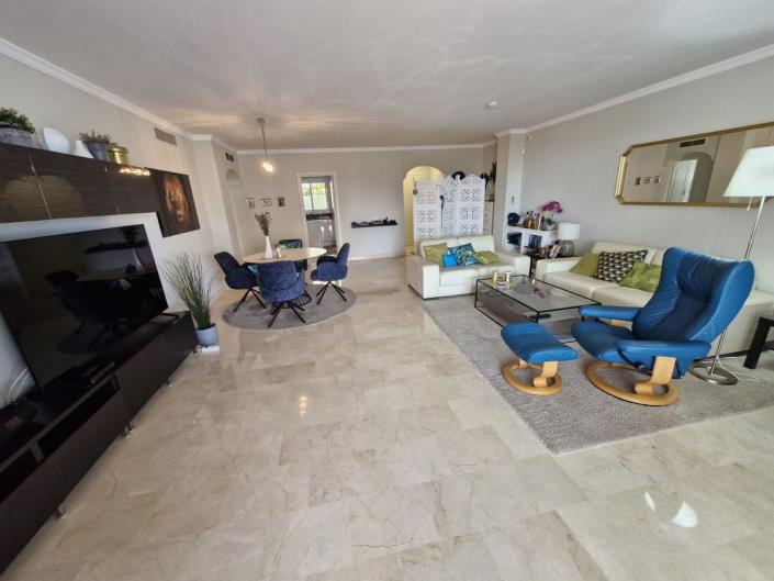 Image No.5-Appartement de 2 chambres à vendre à Calahonda