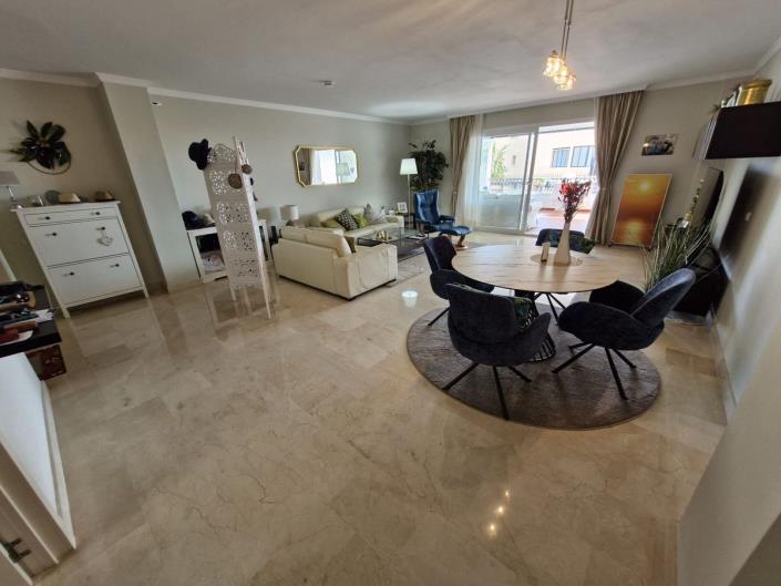 Image No.4-Appartement de 2 chambres à vendre à Calahonda