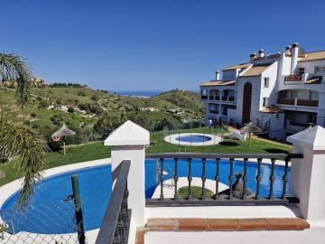 34-2e8657844e540eba0189d71f472ffca9