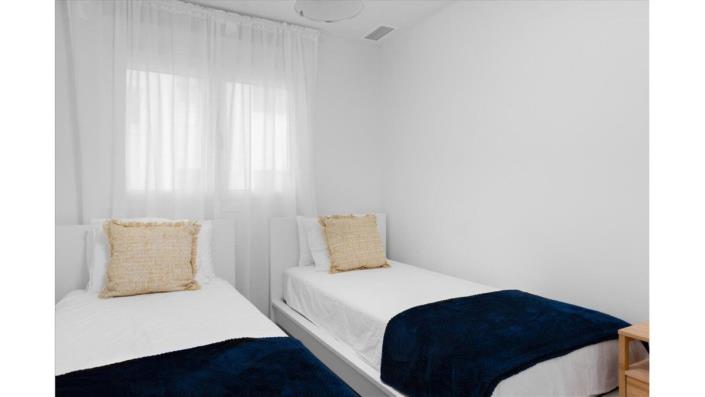 Image No.11-2 Bed Apartment for sale