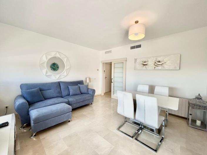Image No.11-Appartement de 2 chambres à vendre à Estepona