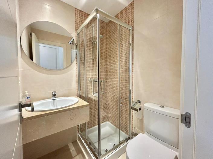 Image No.16-Appartement de 2 chambres à vendre à Estepona