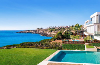 5 Bed Villa for sale