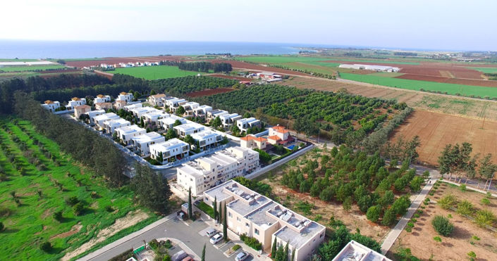 Image No.10-2 Bed Villa for sale