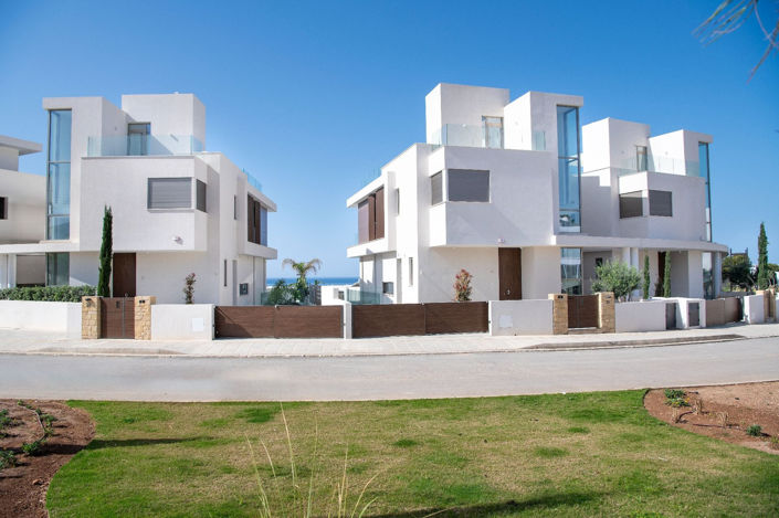 Image No.10-5 Bed Villa for sale