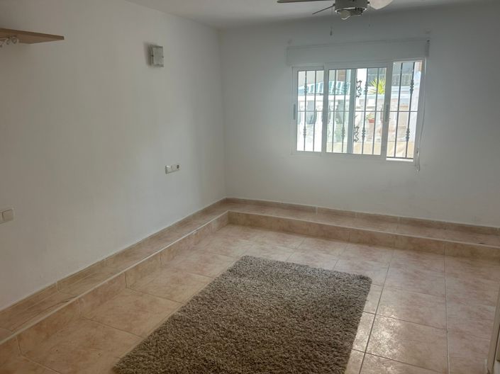 Image No.25-5 Bed Villa for sale