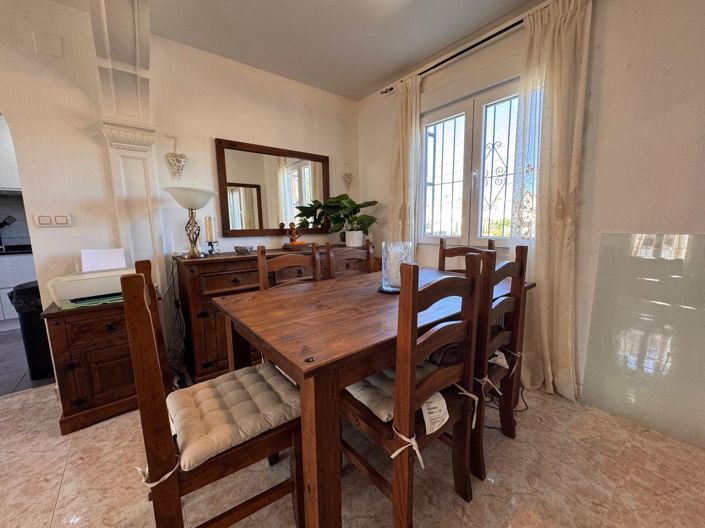 Image No.11-3 Bed Villa for sale