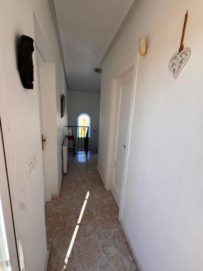 Image No.27-3 Bed Villa for sale