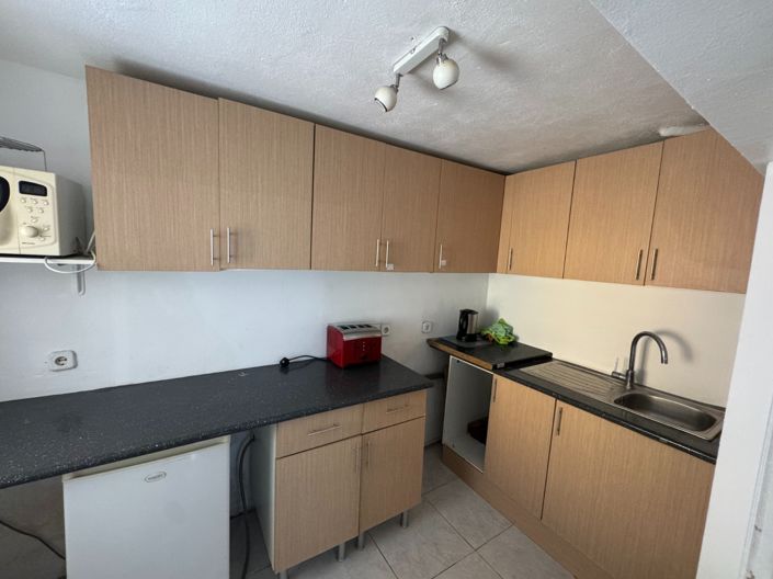 Image No.29-4 Bed Property for sale