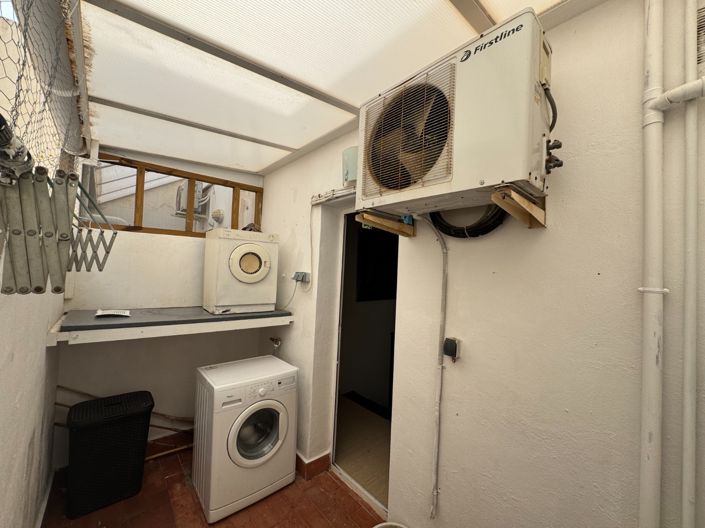 Image No.31-4 Bed Property for sale