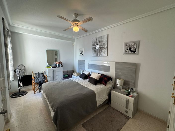 Image No.15-2 Bed Apartment for sale