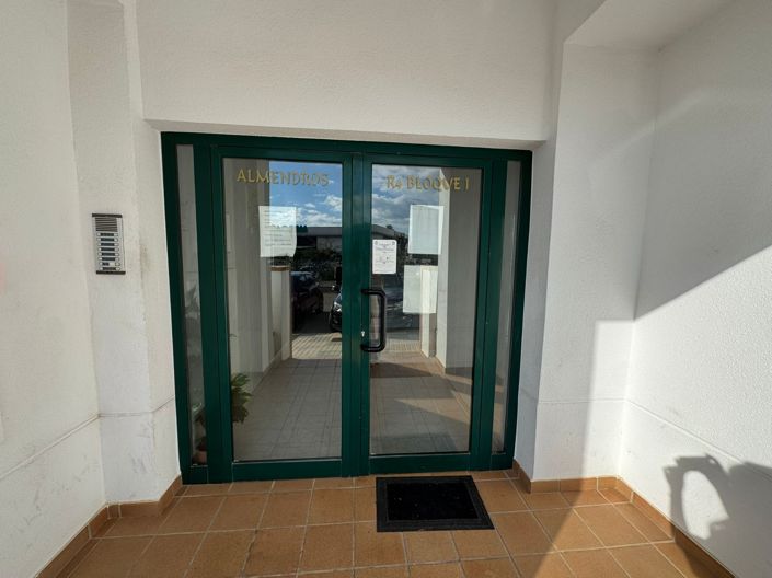 Image No.18-2 Bed Apartment for sale