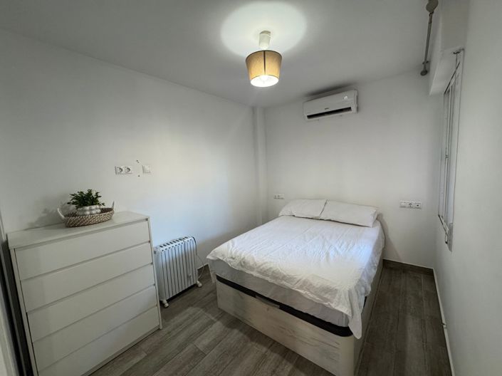 Image No.12-2 Bed Apartment for sale