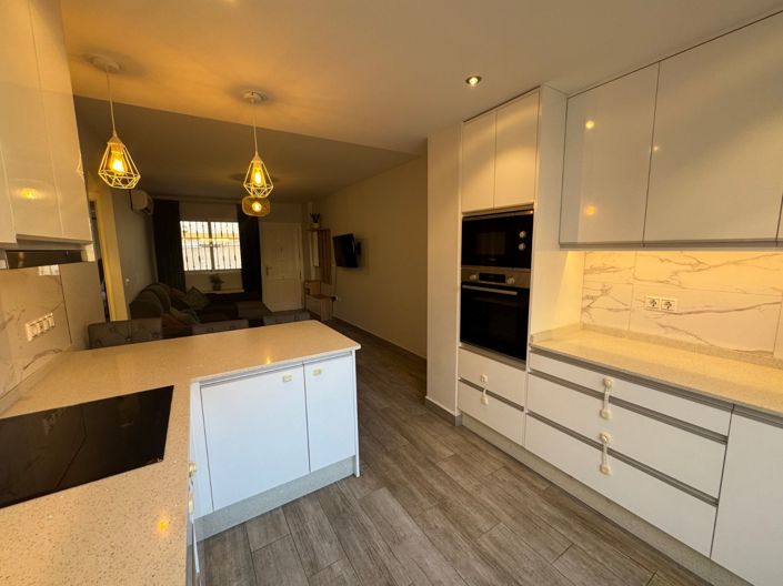 Image No.5-2 Bed Apartment for sale