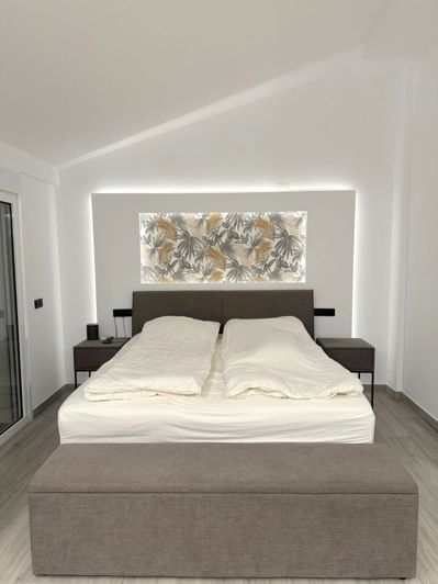 Image No.12-4 Bed Villa for sale