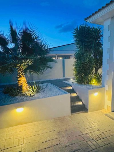 Image No.39-4 Bed Villa for sale