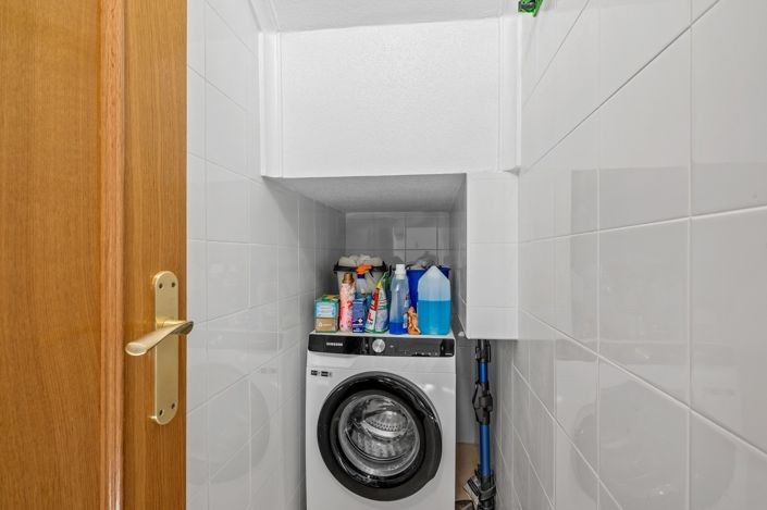 Image No.17-3 Bed Townhouse for sale