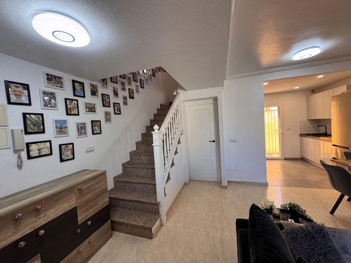 Image No.9-3 Bed Townhouse for sale